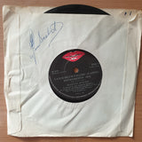 Marsha Raven – Catch Me (I'm Falling In Love) - Vinyl 7" Record - Very-Good+ Quality (VG+) (verygoodplus7)