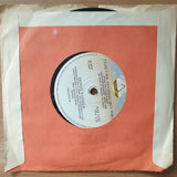 Dionne Warwick – Heartbreaker  - Vinyl 7" Record - Very-Good+ Quality (VG+) (verygoodplus7)