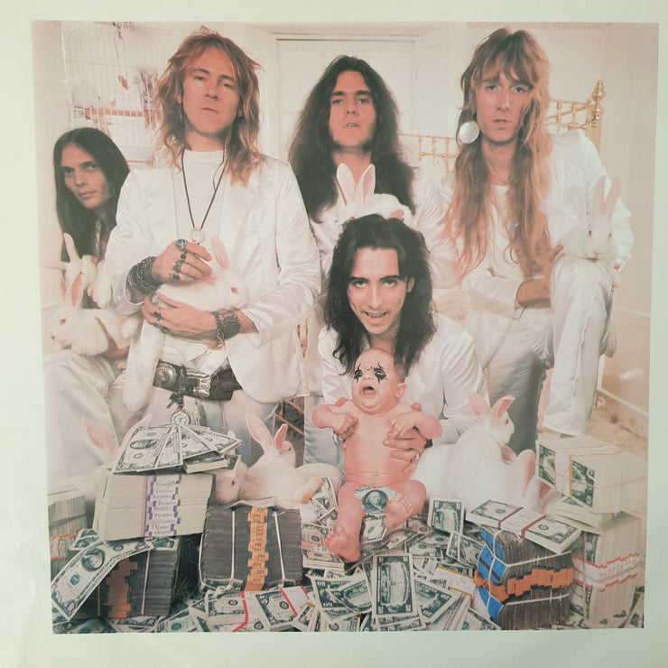 Alice Cooper – Billion Dollar Babies with Lyrics - Vinyl LP Record - Very-Good Quality (VG) (verry)