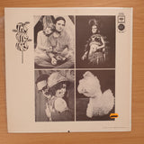 The Apple Tree - Jerry Bock / Sheldon Harnick Featuring Barbara Harris, Larry Blyden and Alan Alda - Vinyl LP Record - Very-Good+ Quality (VG+)
