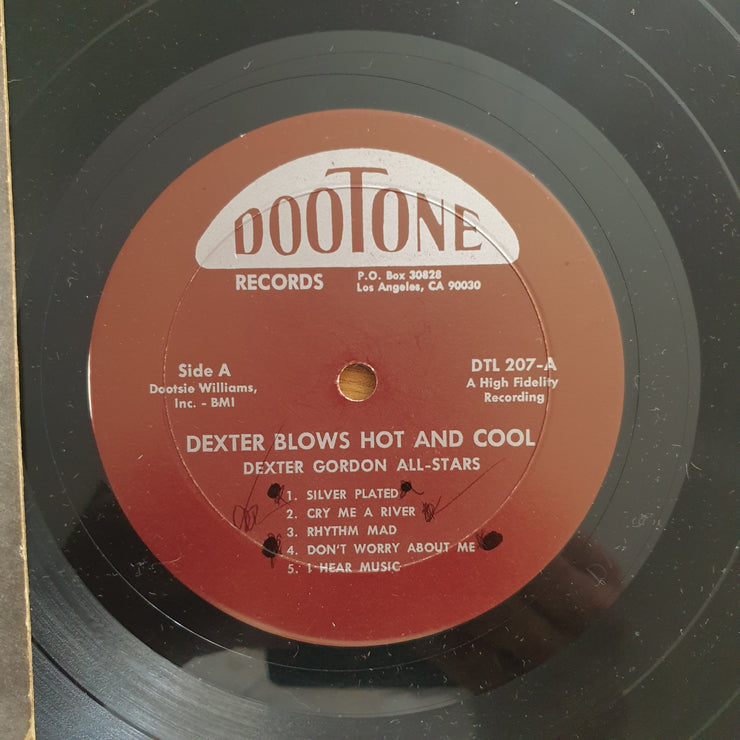 Dexter Gordon Featuring Carl Perkins – Dexter Blows Hot And Cool - Vinyl LP Record - Very-Good Quality (VG) (vgood)
