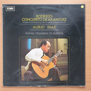 Alirio Diaz, Rodrigo, Giuliani, Rafael Frühbeck De Burgos – Concierto De Aranjuez / Concerto For Guitar, Strings And Timpani, Op. 30 – Vinyl LP Record - Very-Good Quality (VG) (verry)