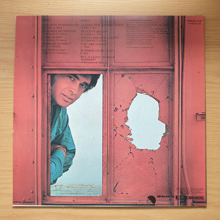 Engelbert Humperdinck – Miracles - Vinyl LP Record - Very-Good+ Quality (VG+) (verygoodplus)