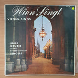 Wien Singt - Georg Gruber and his Rhodes University Singers - Grahamstown South Africa - Vinyl LP Record - Very-Good+ Quality (VG+) (verygoodplus) (D)