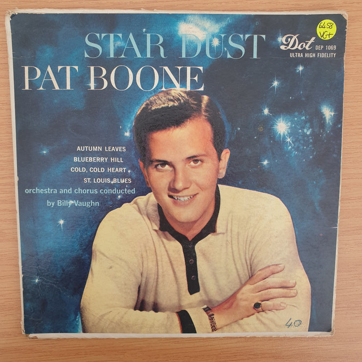 Pat Boone – Star Dust - Vinyl 7" Record - Very-Good+ Quality (VG+) (verygoodplus7)