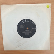 The New Zion City Choir - Emyoni - Vinyl 7" Record - Very-Good+ Quality (VG+) (verygoodplus7)