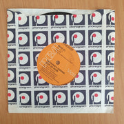 Starship – Nothing's Gonna Stop Us Now - Vinyl 7” Record  (VG+) (Aryeh)