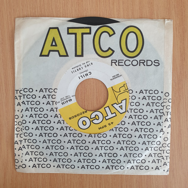 King Curtis And His Orchestra – Castle Rock / Chili - Vinyl 7” Record  (VG+) (Aryeh)