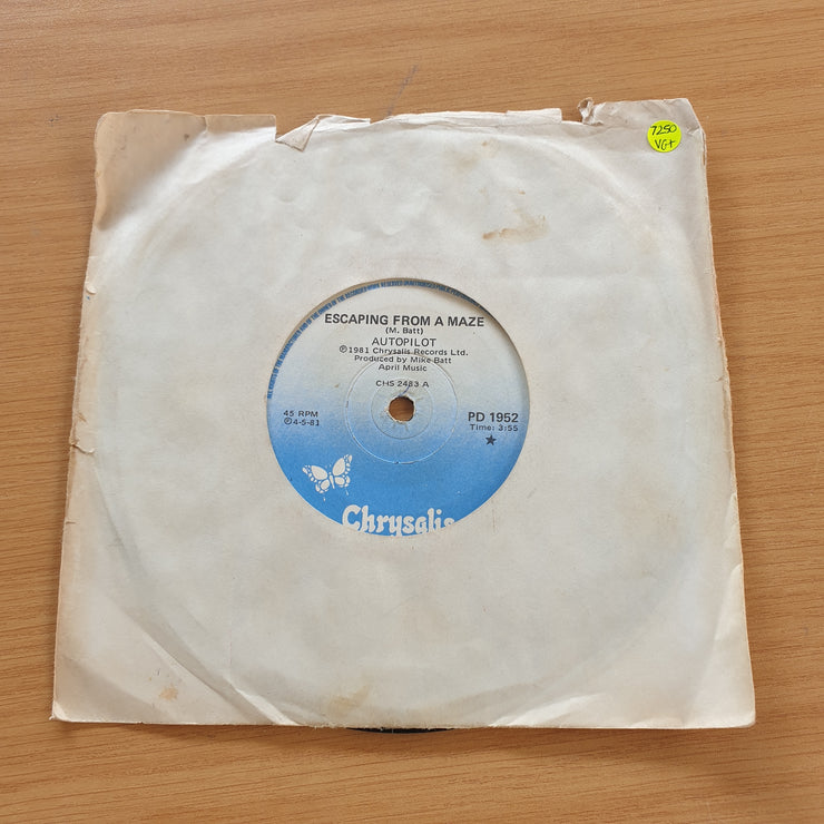 Autopilot – Escaping From a Maze - Vinyl 7” Record  (VG+) (Aryeh)