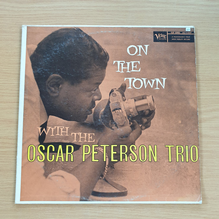 The Oscar Peterson Trio – On The Town With The Oscar Peterson Trio - Vinyl LP Record (VG+) (SCD)