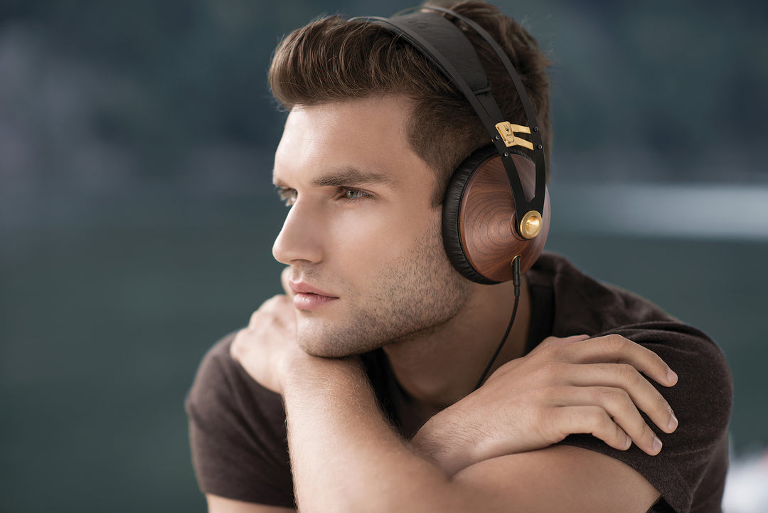 Meze Audio - 99 Classics Walnut Gold Headphones (2nd Gen) (In