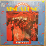 Dance On Sing A Long - Happy Days - Vinyl LP Record - Opened  - Very-Good Quality (VG) - C-Plan Audio