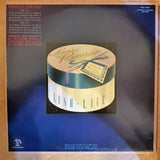 Linda Ronstadt ‎– Lush Life -  Vinyl Record - Very-Good+ Quality (VG+) - C-Plan Audio
