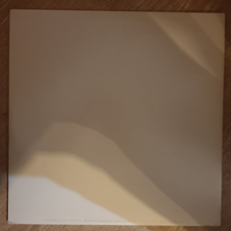 Santana ‎– Welcome -  Vinyl LP - Opened  - Very-Good+ Quality (VG+) - C-Plan Audio