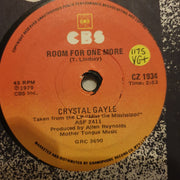 Crystal Gayle ‎– Half The Way - Vinyl 7" Record - Very-Good+ Quality (VG+) - C-Plan Audio