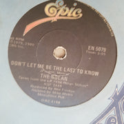 The Nolans ‎– Don't Make Waves - Vinyl 7" Record - Very-Good+ Quality (VG+) - C-Plan Audio