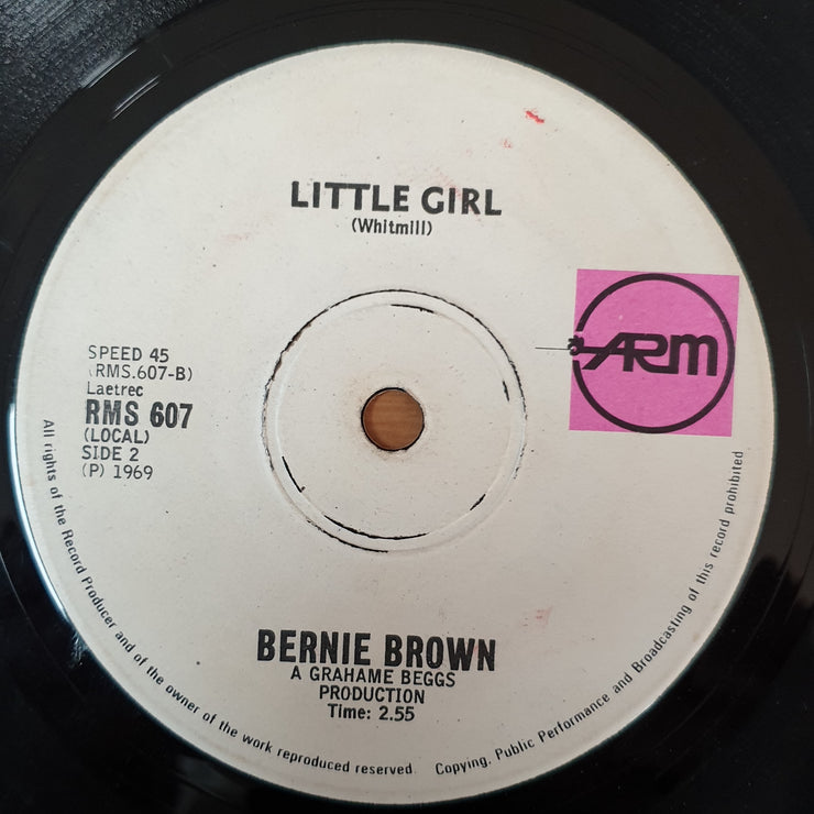 Bernie Brown ‎– In A Matter Of A Moment  - Vinyl 7" Record - Very-Good- Quality (VG-) - C-Plan Audio