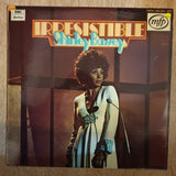 Shirley Bassey - Irresistible ‎– Vinyl LP Record - Very-Good+ Quality (VG+) - C-Plan Audio