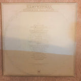 Julio Iglesias ‎– Innamorarsi Alla Mia Eta - Vinyl LP Record - Very-Good+ Quality (VG+) - C-Plan Audio