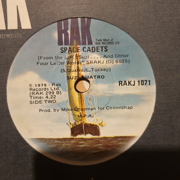 Suzi Quatro ‎– She's In Love With You - Vinyl 7" Record - Opened  - Very-Good Quality (VG) - C-Plan Audio