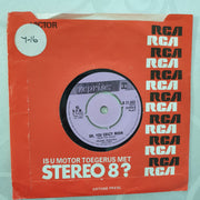 Frank Sinatra ‎– Strangers In The Night - Vinyl 7" Record - Very-Good+ Quality (VG+) - C-Plan Audio