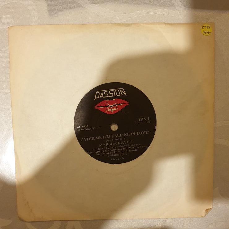 Marsha Raven ‎– Catch Me (I'm Falling In Love) - Vinyl 7" Record - Very-Good+ Quality (VG+) - C-Plan Audio