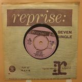 Trini Lopez ‎– I Wanna Be Free / Together - Vinyl 7" Record - Very-Good+ Quality (VG+) - C-Plan Audio