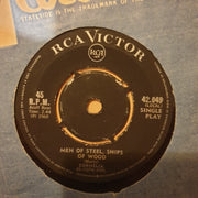 Cornelia - Men of Steel, Ships of Wood/Picking up Pebbles - Vinyl 7" Record - Good Quality (G)