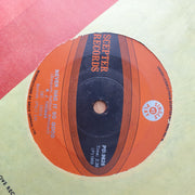 B.J. Thomas – Raindrops Keep Fallin' On My Head - Vinyl 7" Record - Very-Good+ Quality (VG+) (verygoodplus)