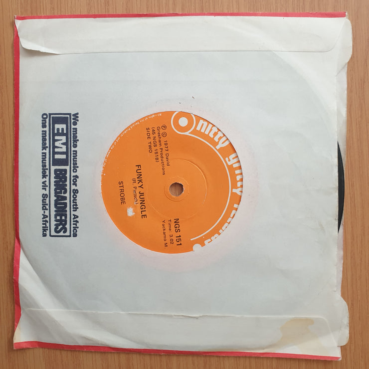 Strobe – Gimme Dat Banana / Funky Jungle - Vinyl 7" Record - Very-Good+ Quality (VG+) (verygoodplus)