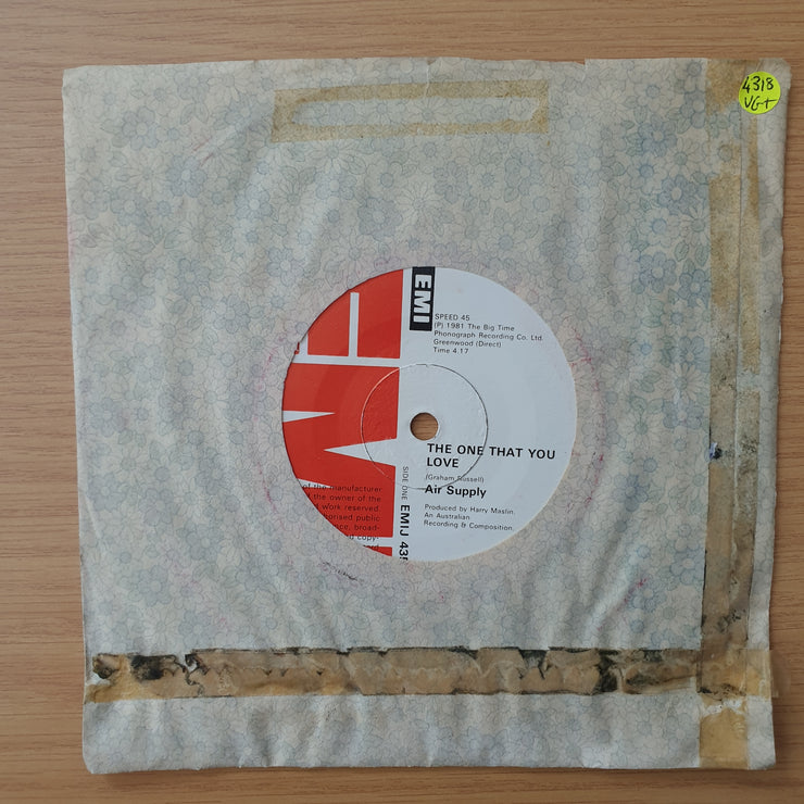 Air Supply – The One That You Love - Vinyl 7" Record - Very-Good+ Quality (VG+) (verygoodplus)