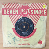 Elvis Presley – Kiss Me Quick - Vinyl 7" Record - Very-Good Quality (VG-) (verygoodminus)