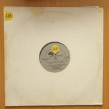 Earlene Bentley – I'm Living My Own Life - Vinyl LP Record - Very-Good+ Quality (VG+)
