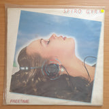 Spyro Gyra – Freetime - Vinyl LP Record - Very-Good+ Quality (VG+) (verygoodplus)