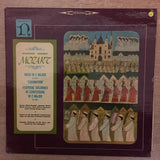 Wolfgang Amadeus Mozart ‎– Mass In C Major (K.317) "Coronation" / Vesperae Solennes De Confessore In C Major (K.339) ‎– Vinyl LP Record - Opened  - Very-Good+ Quality (VG+) - C-Plan Audio