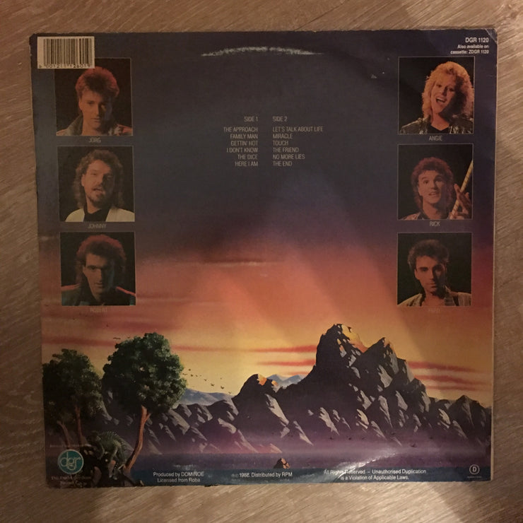 Dominoe - Keep In Touch -  Vinyl LP Record - Opened  - Very-Good+ Quality (VG+) - C-Plan Audio