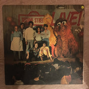 Sesame Street ‎– Sesame Street Live! -  Vinyl LP Record - Opened  - Very-Good+ Quality (VG+) - C-Plan Audio